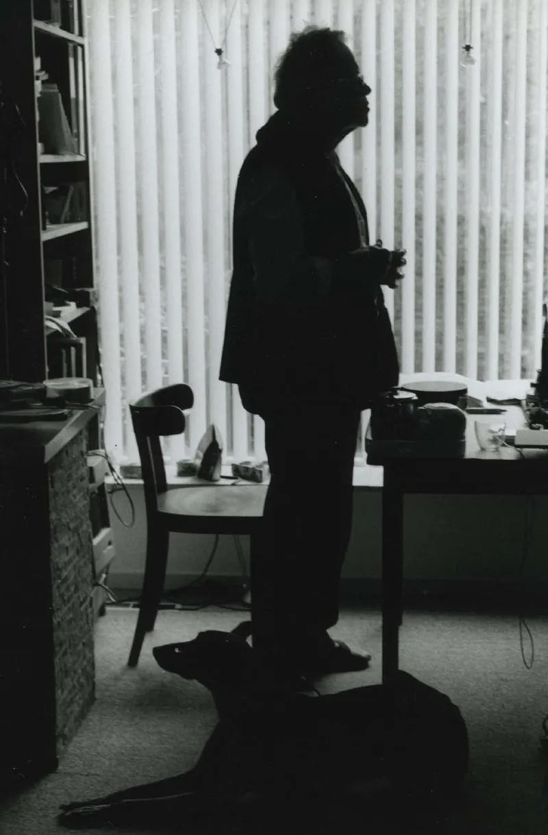 Noordzij in his house in Hattem, 2001